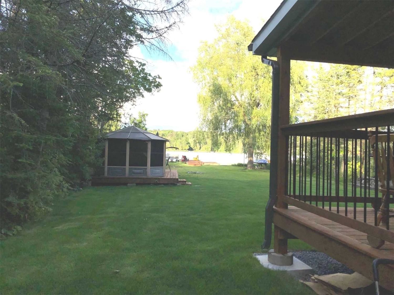 Listing Image 7