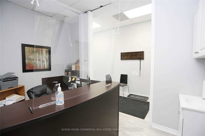 106 - 712 Davis Dr, Newmarket, L3Y 8C3 | Image 2