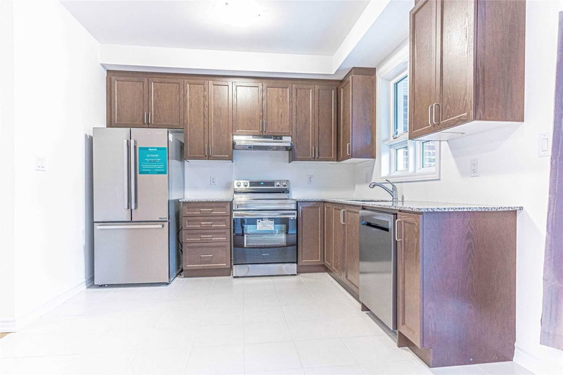 22 Massachusetts Lane, Markham, L6E 0V6 | Image 3