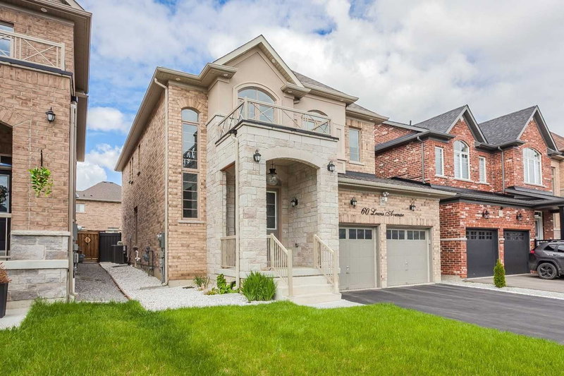 60 Lewis Ave, Bradford West Gwillimbury, L3Z 0X2 | Image 2