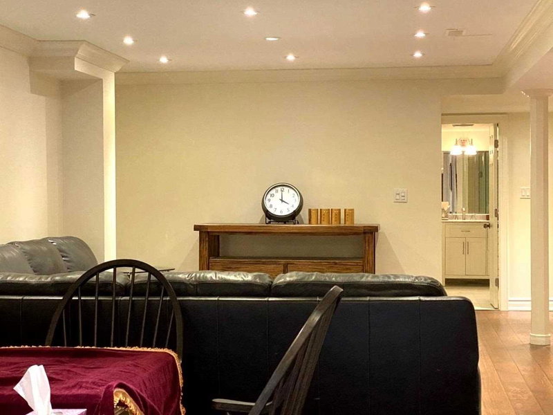 Bsmt - 9 Wiley Ave, Richmond Hill, L4S0C6 | Image 3