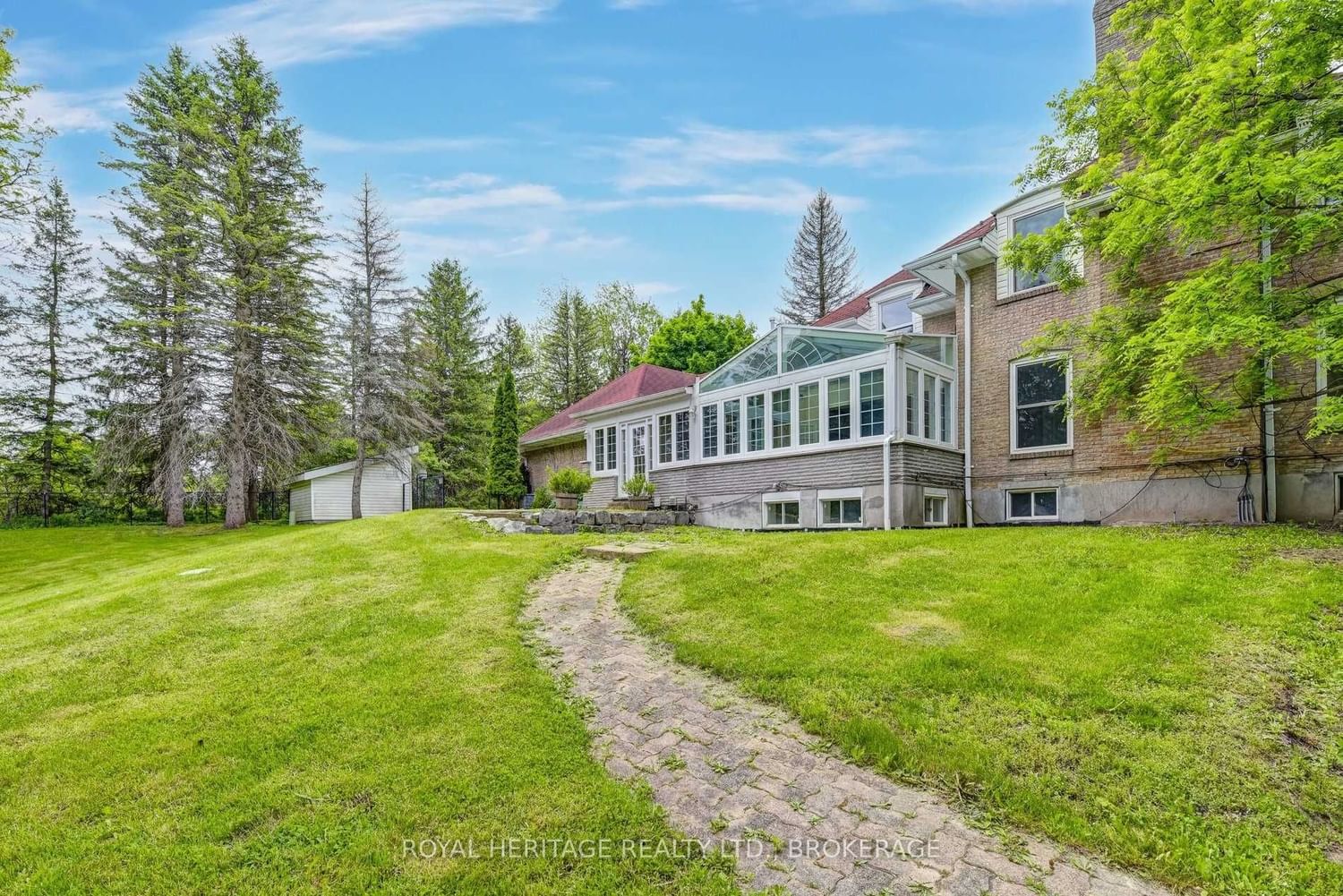 Listing Image 18