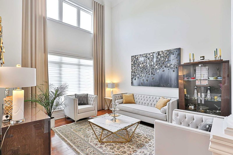 18 Berringer St, Richmond Hill, L4B 4G4 | Image 3