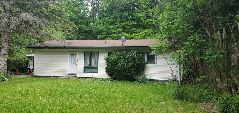 97 Park Cres S, Richmond Hill, L4E3J5 | Image 2