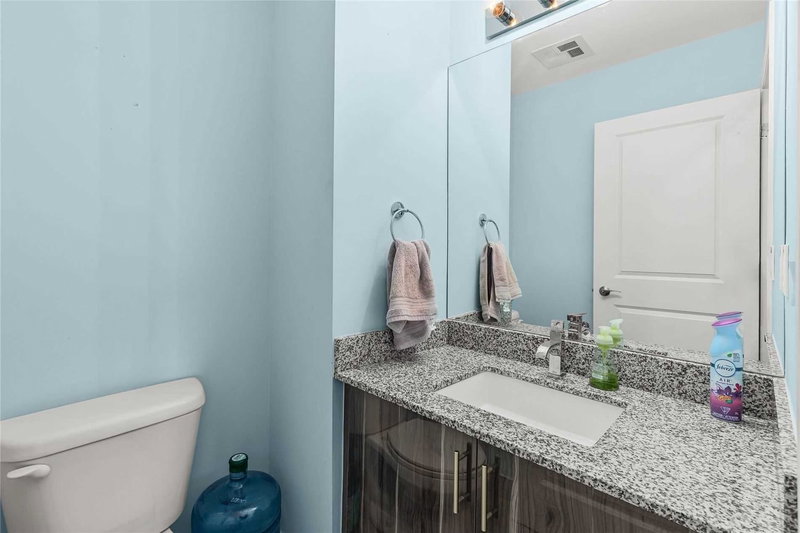 1101 - 2900 Highway 7 Rd, Vaughan, L4K0G3 | Image 3