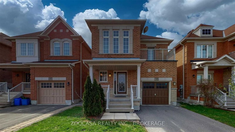 39 Retreat Blvd, Vaughan, L4H 0C1 | Image 2
