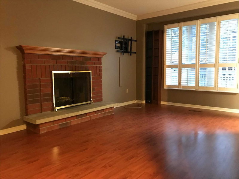 331 Green Lane, Markham, L3T7A4 | Image 3