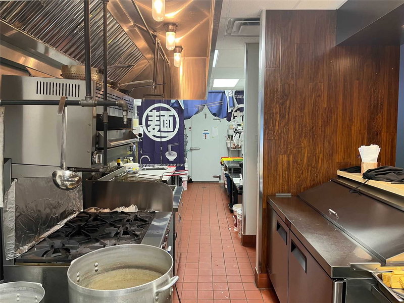 1056 - 28 South Unionville Ave, Markham, L3R1J5 | Image 2