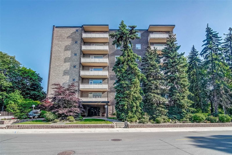 102 - 67 Richmond St, Richmond Hill, L4C3Y3 | Image 2