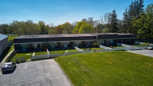 2912 Highway 27 Rd, Bradford West Gwillimbury, L0G 1B0 | Image 2