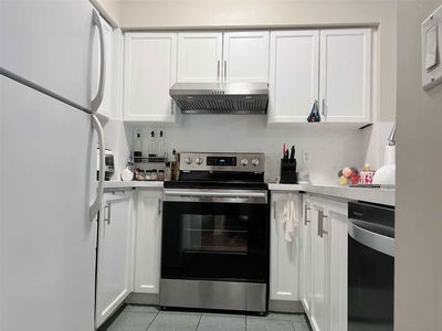Unit 11 — 6 Cox Blvd, Markham - Unionville image-0-4
