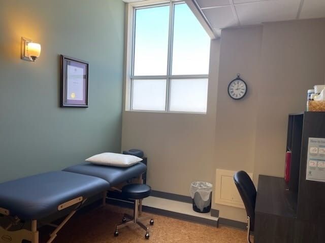 #38 - 16945 Leslie St, Newmarket, L3Y 9A2 | Image 3