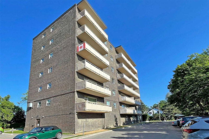 503 - 67 Richmond St, Richmond Hill, L4C3Y3 | Image 2