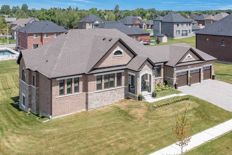 22 Stewart Cres, Essa, L0L 2N0 | Image 2