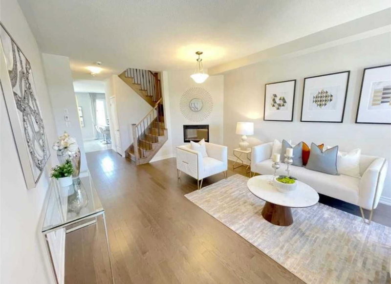 91 Decast Cres S, Markham, L6B 1N7 | Image 2