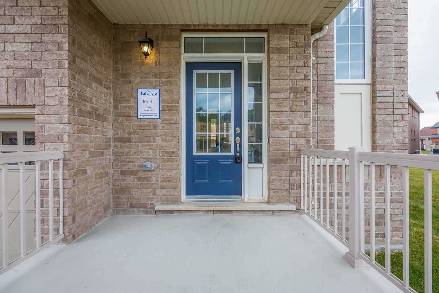 Listing photo 1
