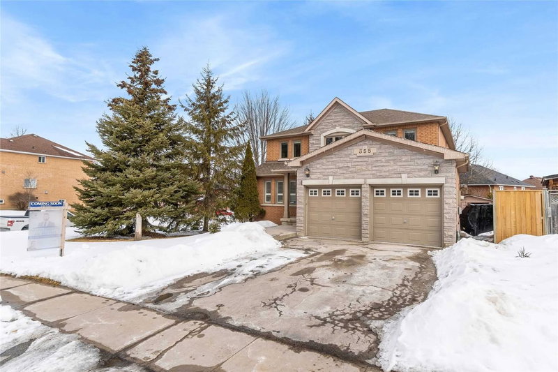 Main - 355 Carruthers Ave, Newmarket, L3X2B7 | Image 2