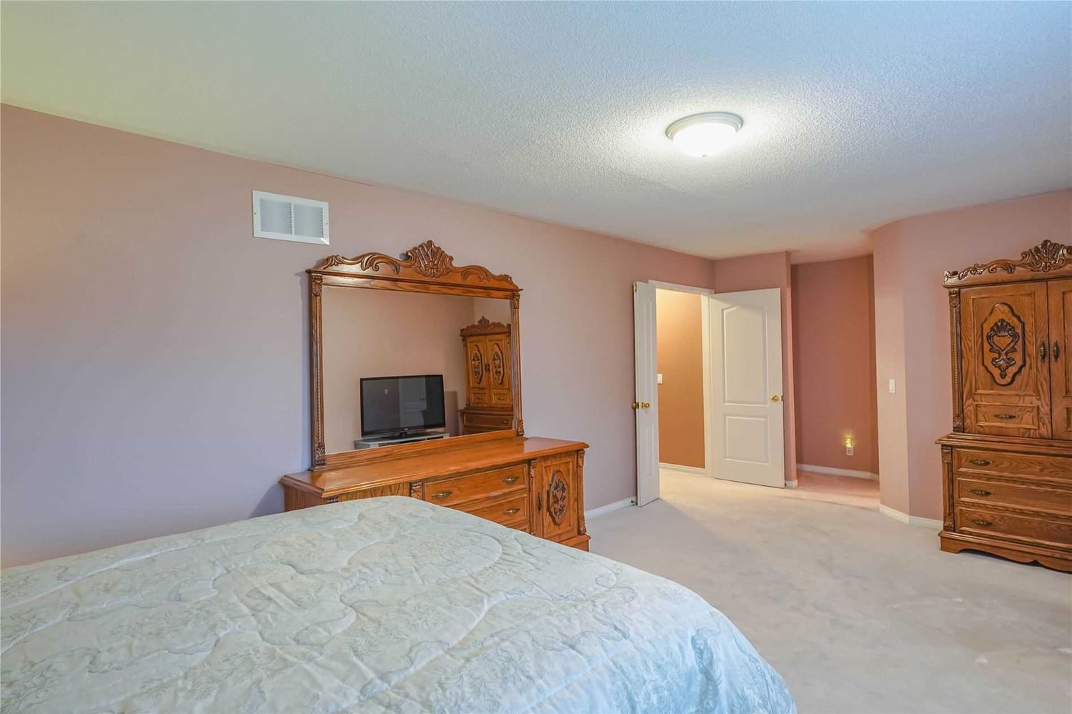 Detached House sold at 147 Rouge Bank Drive, Markham, Ontario, L3S4K5 - Legacy - MLS: N5690553