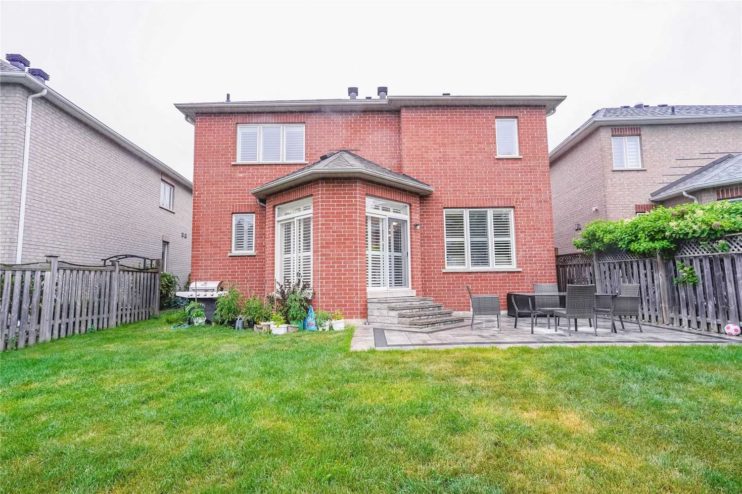 Detached House sold at 147 Rouge Bank Drive, Markham, Ontario, L3S4K5 - Legacy - MLS: N5690553