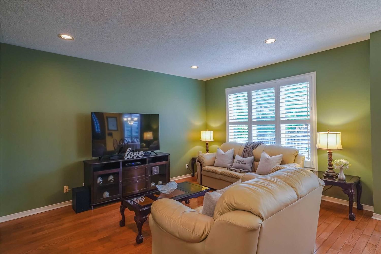 Detached House sold at 147 Rouge Bank Drive, Markham, Ontario, L3S4K5 - Legacy - MLS: N5690553