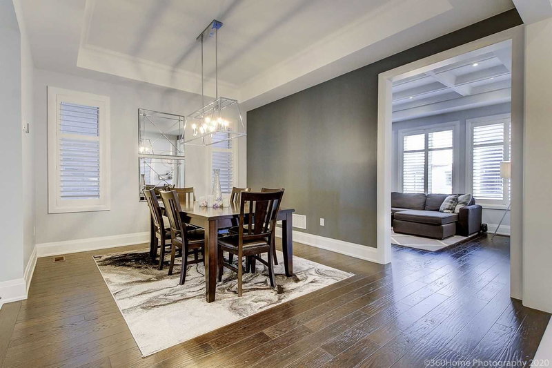 39 Giardina Cres, Richmond Hill, L4B0G1 | Image 3