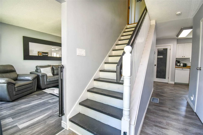 630 Highland Cres, Brock, L0K1A0 | Image 3