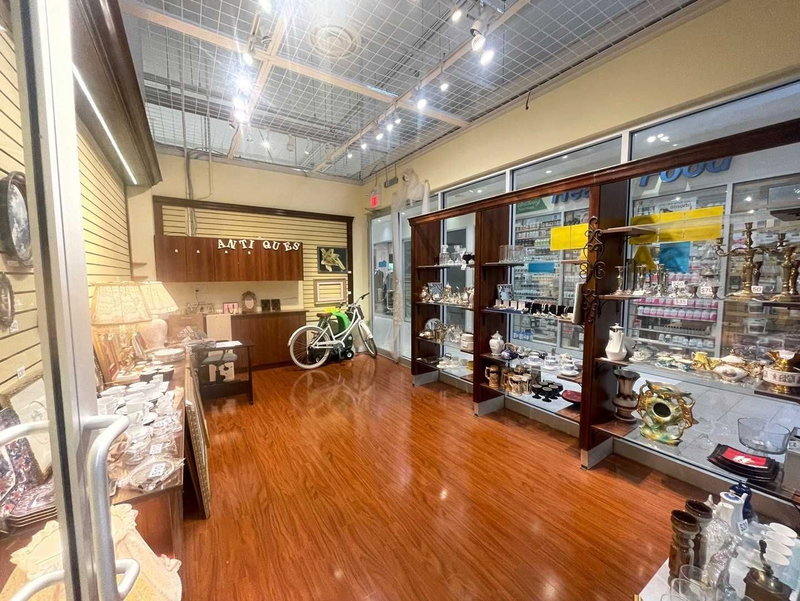 97 - 7181 Yonge St, Markham, L3T0C7 | Image 3