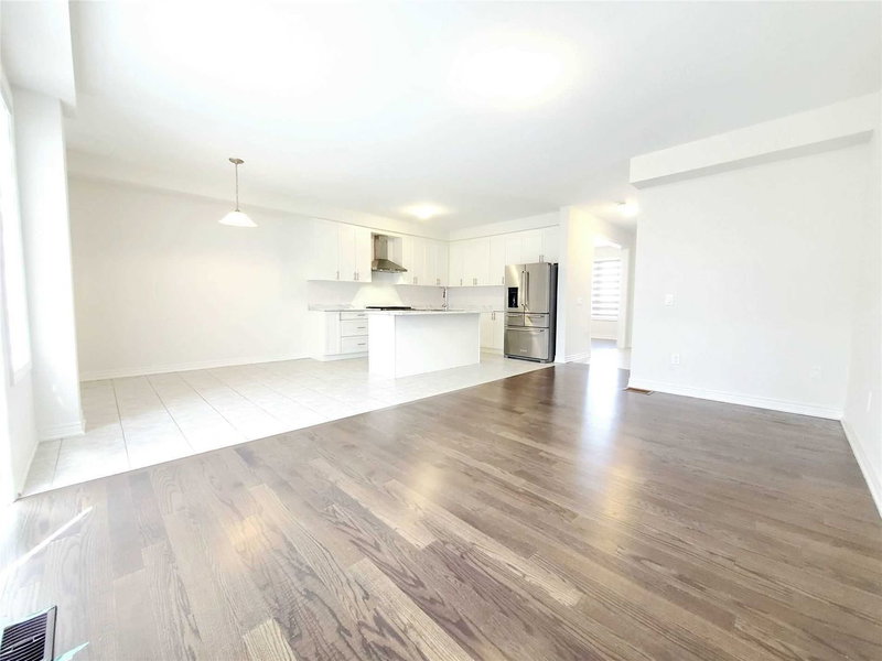 19838 Leslie St, East Gwillimbury, L9N 0R9 | Image 3