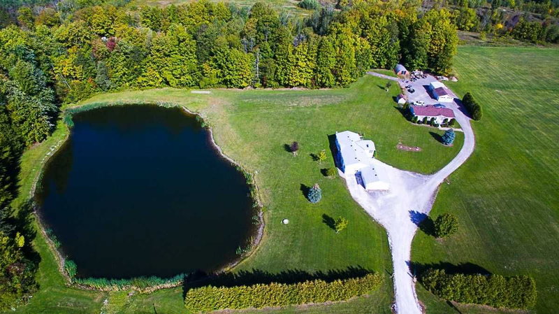 11871 Cold Creek Rd, Vaughan, L0J 1C0 | Image 2