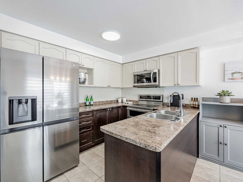 47 Mcmulkin St, New Tecumseth, L9R0A7 | Image 2