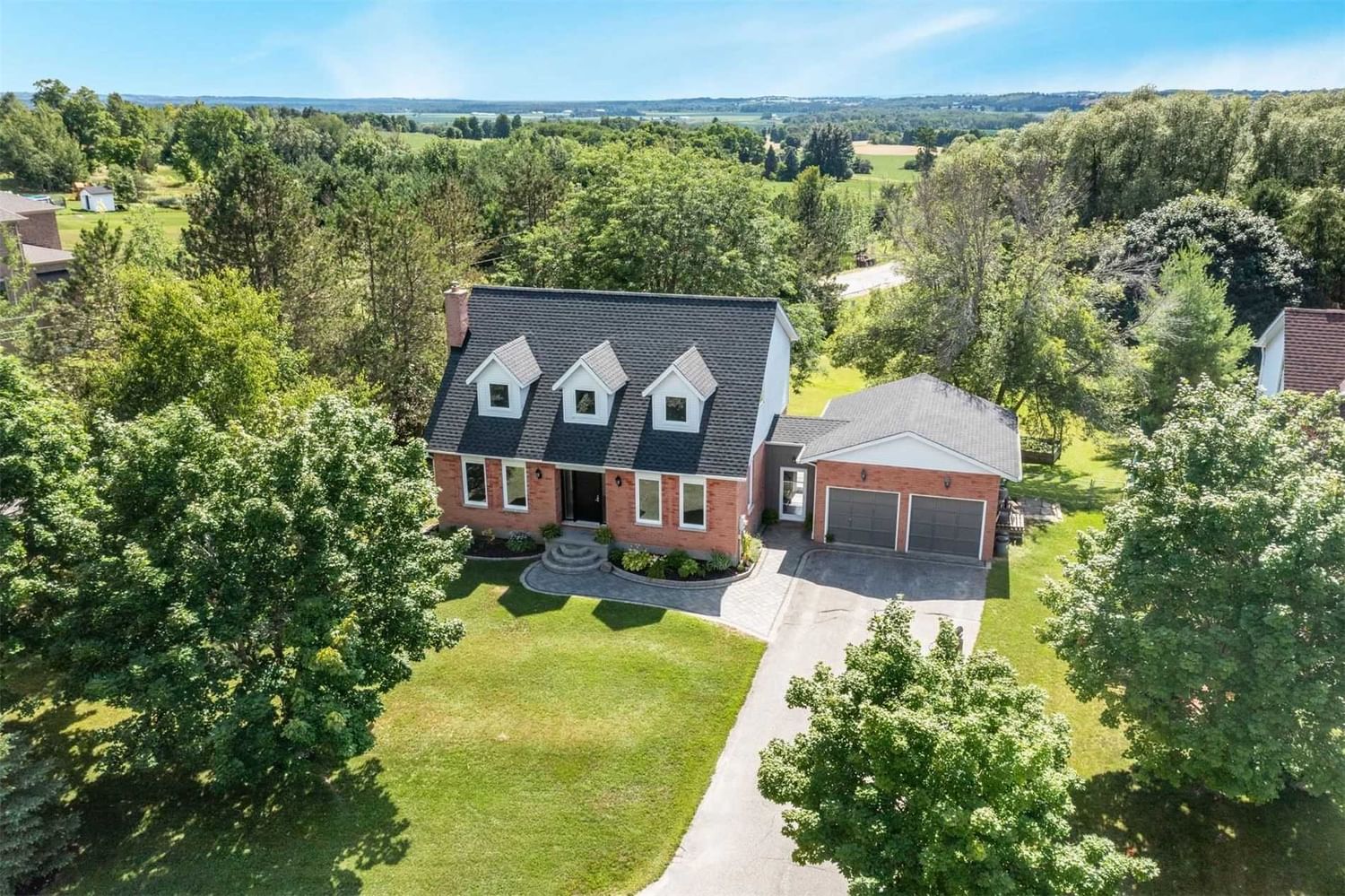 Detached House sold at 906 Sloan Circle Drive, Innisfil, Ontario, L0L 1K0 - Churchill - MLS: N5714802