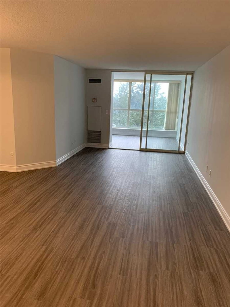 505 - 100 Observatory Lane, Richmond Hill, L4C1T4 | Image 3