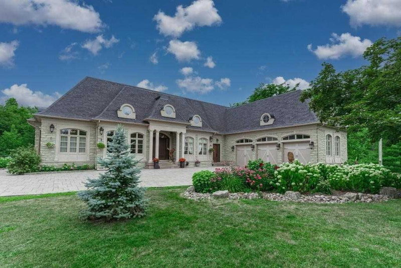 7645 16th Sdrd, King, L7E5R7 | Image 2