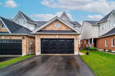 Detached House sold at 1159 Kell Street, Innisfil, Ontario, L9S4W3 - Alcona - MLS: N5736847