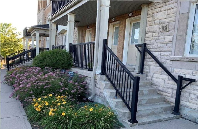 92 Louisbourg Way, Markham, L6E0C5 | Image 3