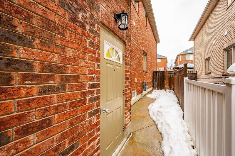 Bsmt - 192 Canyon Hill Ave, Richmond Hill, L4C0R3 | Image 2