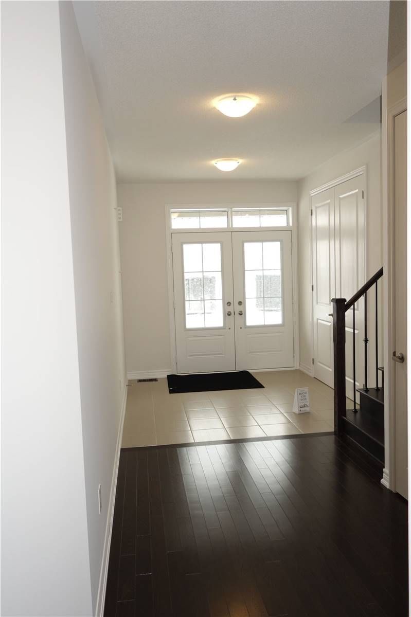 977 Larter St, Innisfil, L9S 0J9 | Image 3