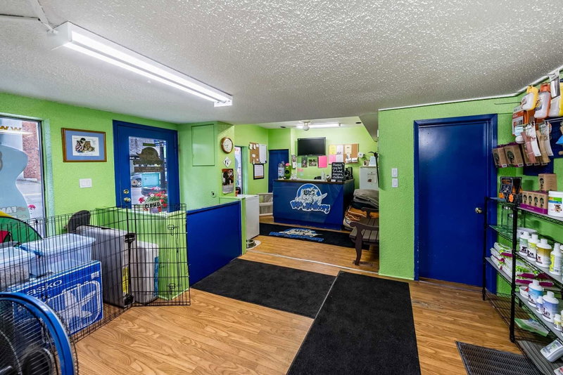 6389 Main St, Whitchurch-Stouffville, L4A 1G4 | Image 3