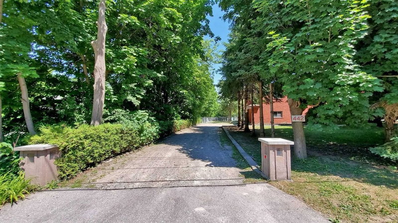 442 Sunset Beach Rd, Richmond Hill, L4E 3J2 | Image 2