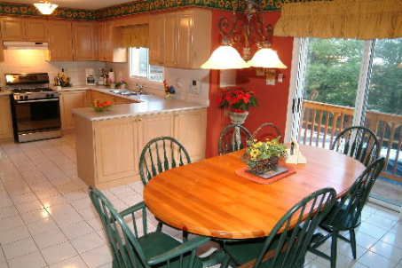 43 Summitcrest Dr, Richmond Hill, L4S1A7 | Image 3