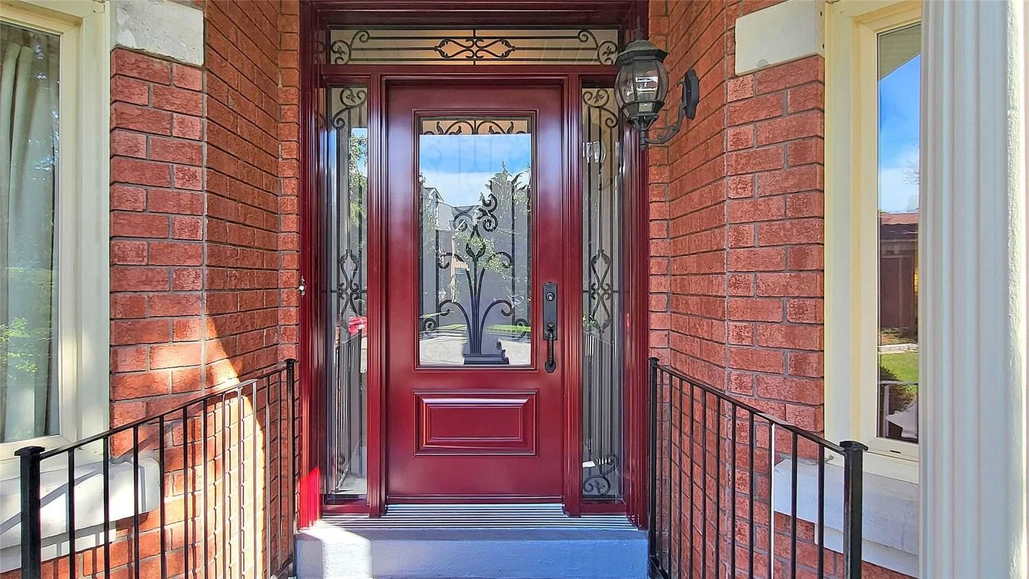 Listing Image 3