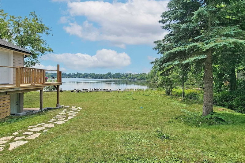 41 Connor Dr, Whitchurch-Stouffville, L4A7X3 | Image 2