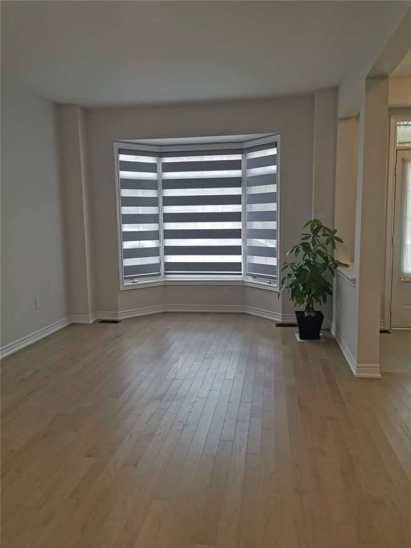 51 Albert Lewis St, Markham, L6B 1A8 | Image 2