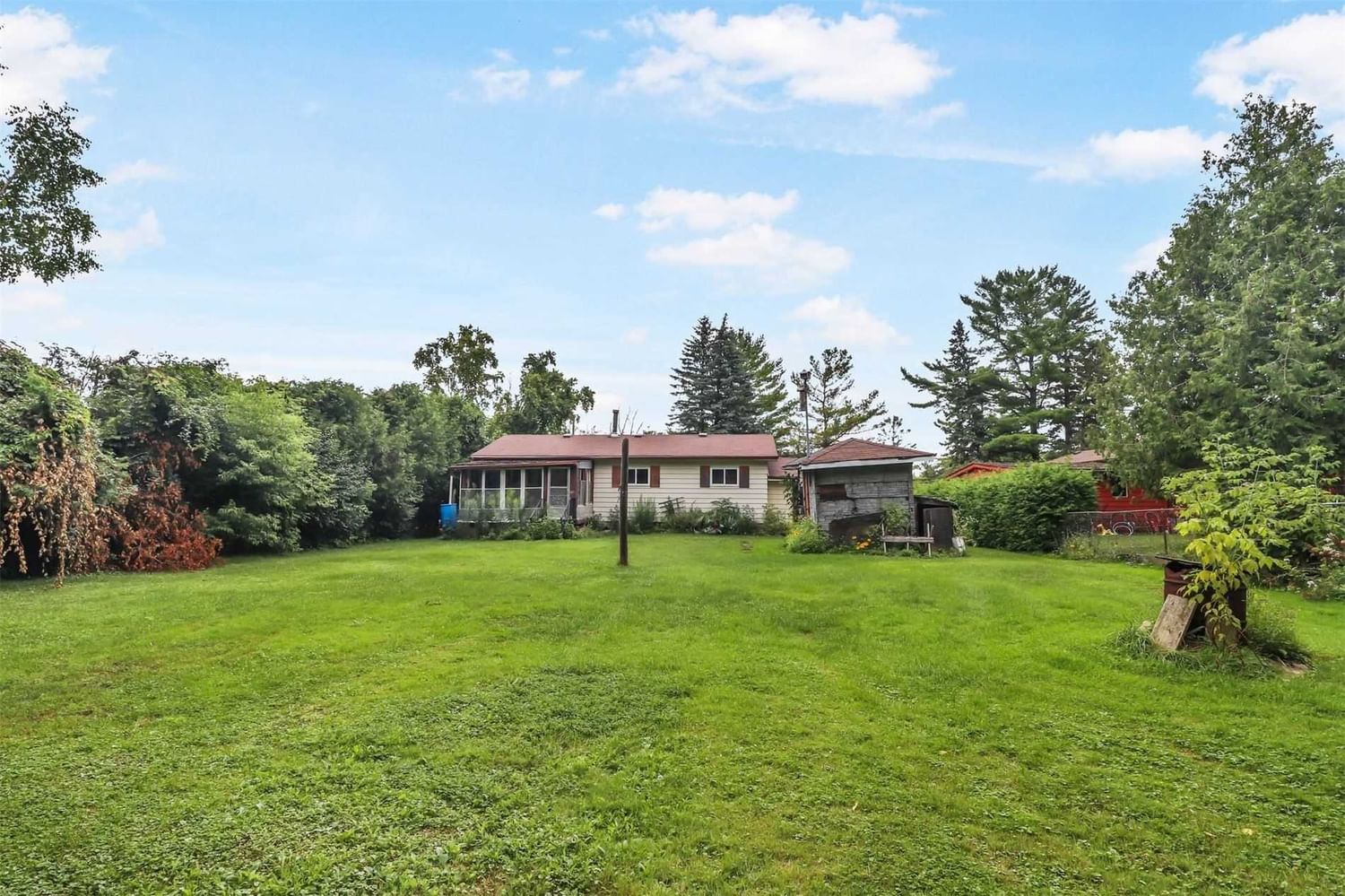 Listing Image 16