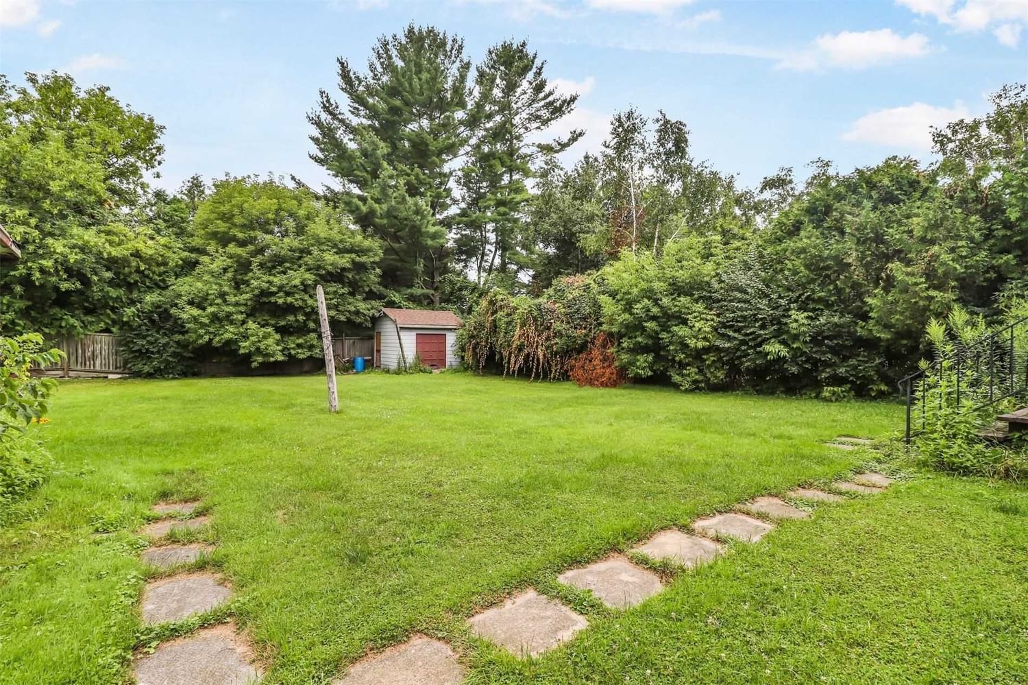 Listing Image 17
