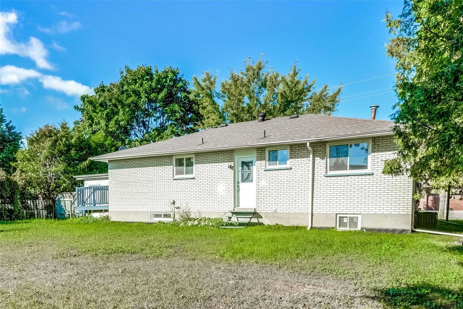 Listing Image 20