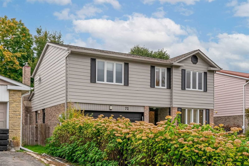 72 Ashton Rd, Newmarket, L3Y5R5 | Image 2