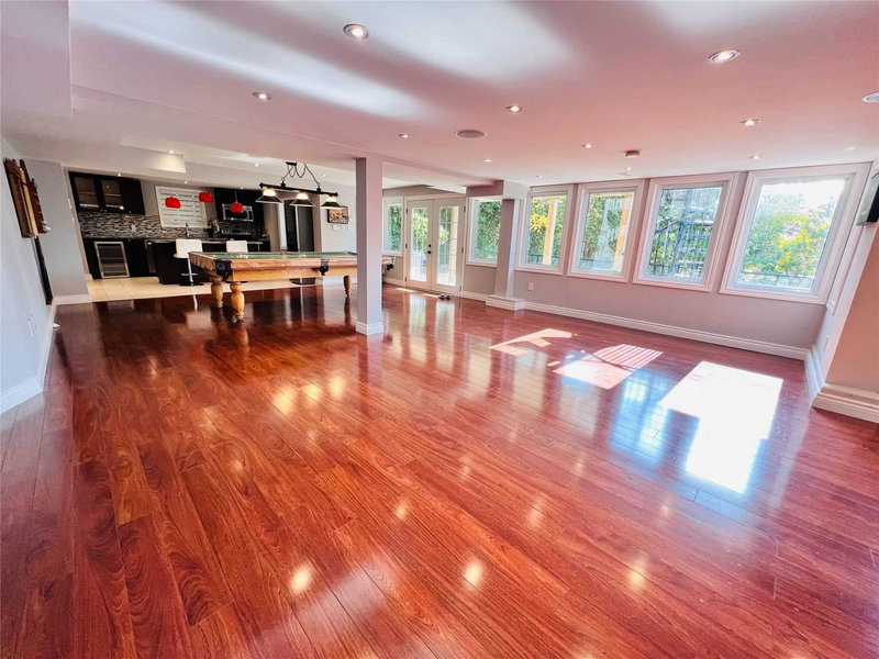 Bsmt - 956 Portminster Crt, Newmarket, L3X1L8 | Image 3