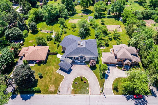 15 Hillside Avenue