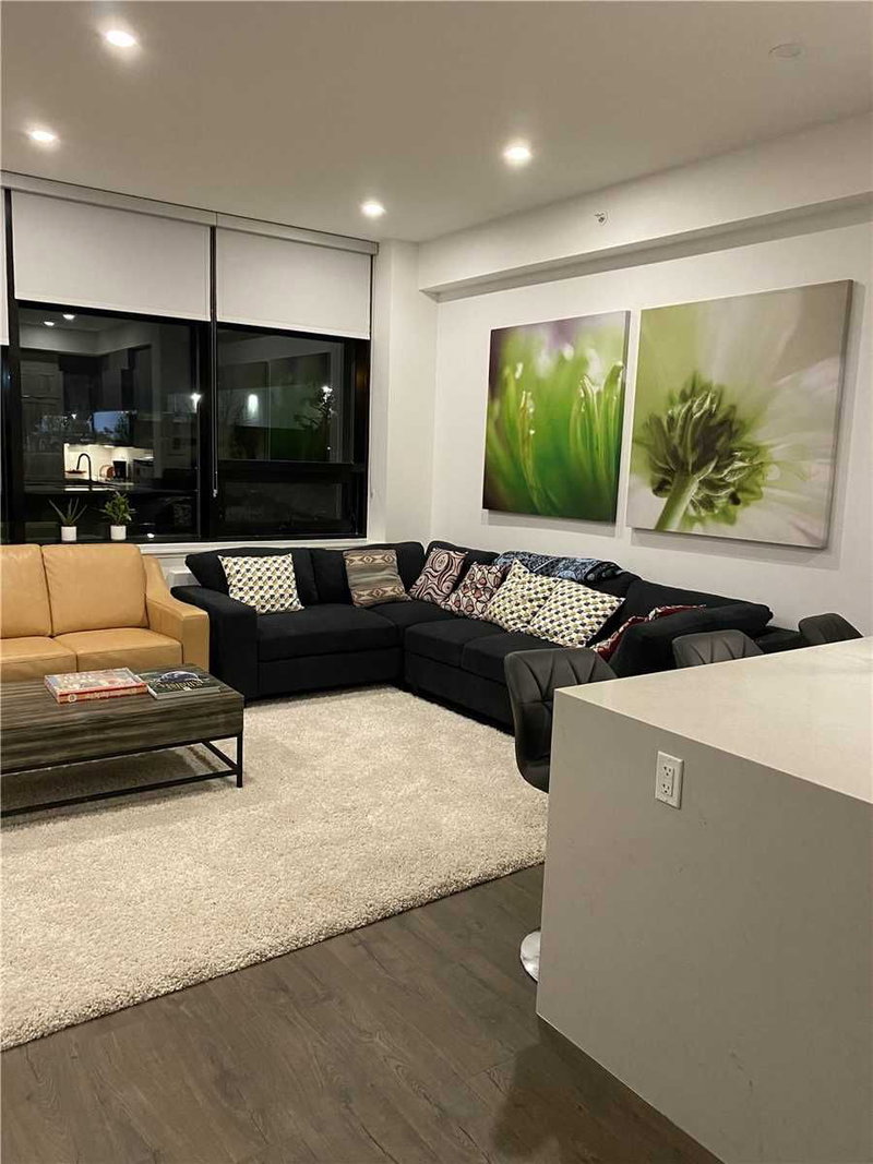 109 - 2908 Highway 7 Rd, Vaughan, L4K)K5 | Image 3